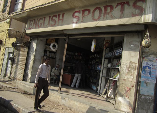 Karachi cricket bat merchants