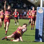 Matt Riley scores a try against Blackheath. Picture by Glenn Hutton