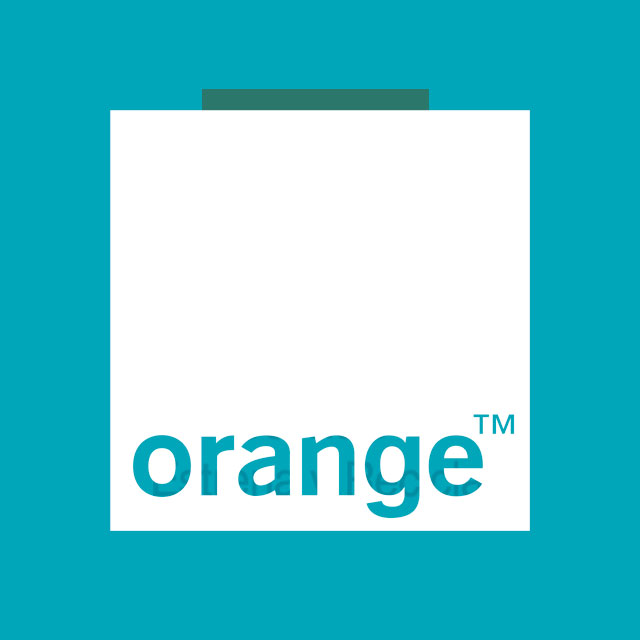 ORANGE PROYECTO ESTRENA Y RECICLA