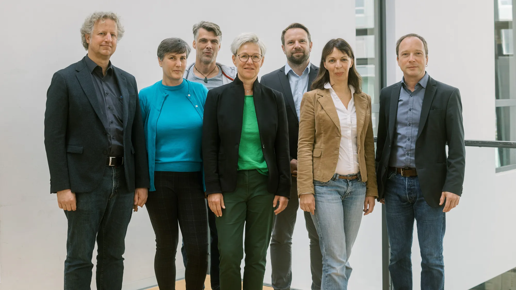 Leiter*innen der Verwaltungsabteilungen mit Kanzlerin Gerlinde Reich