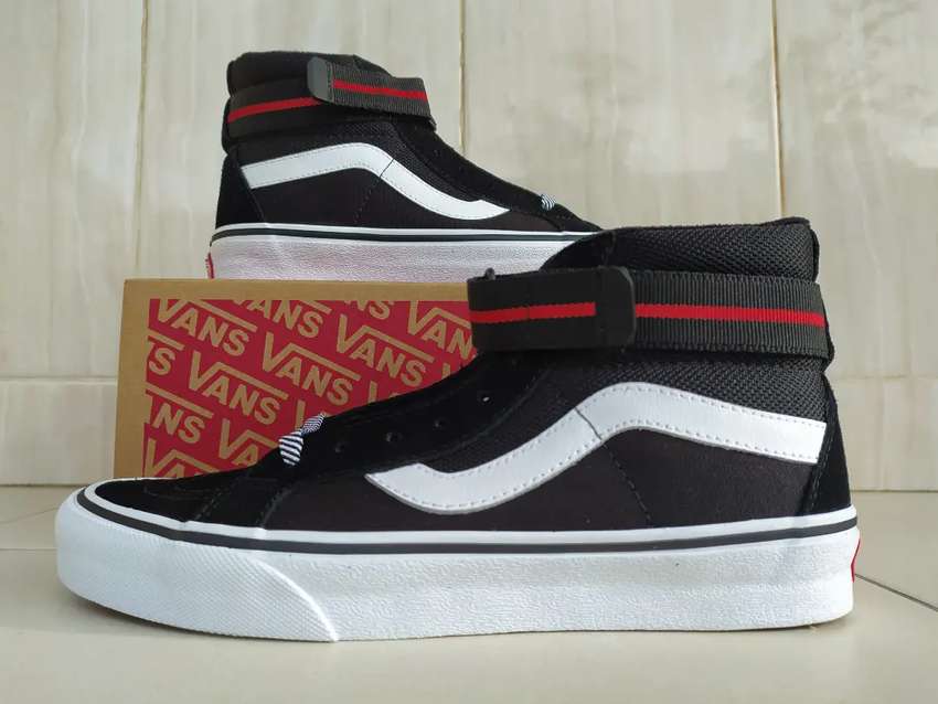 Gambar Sepatu Vans Sk8