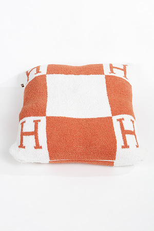 Checker H Cushion Cover