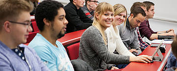 Studierende an der Hochschule Hamm-Lippstadt (Foto: Hochschule Hamm-Lippstadt)