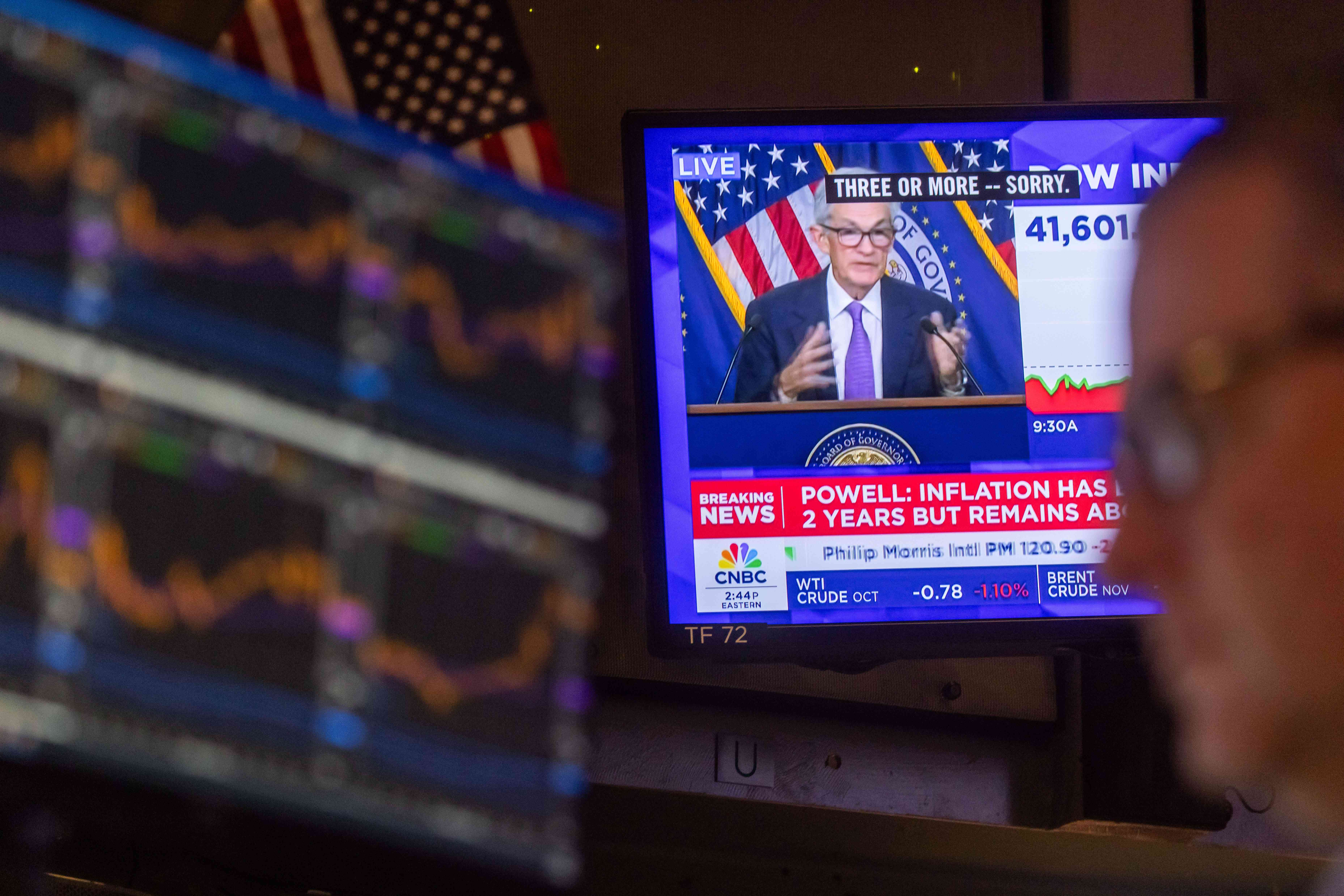 A television station broadcasts Jerome Powell, chairman of the US Federal Reserve, speaking after a Federal Open Market Committee (FOMC) meeting on the floor of the New York Stock Exchange.