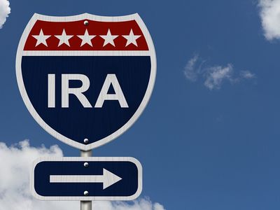 Road sign that says “IRA” with five stars and an arrow