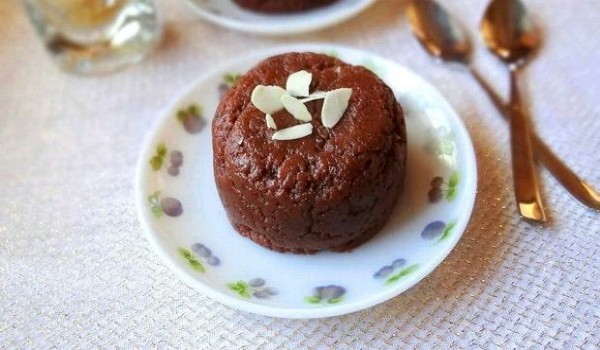 Cheekoo Halwa