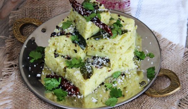 Green Peas Dhokla