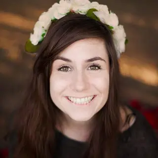 Dodie Clark