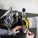 FLADDRIG Lunch bag, patterned grey, 25x16x27 cm