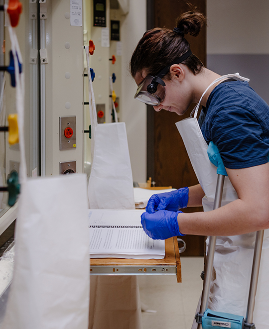 Chemistry student in lab