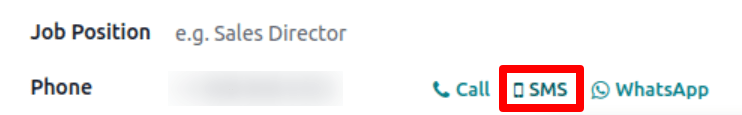 O ícone de SMS em um formulário típico de informações de contato localizado em uma base de dados Odoo.