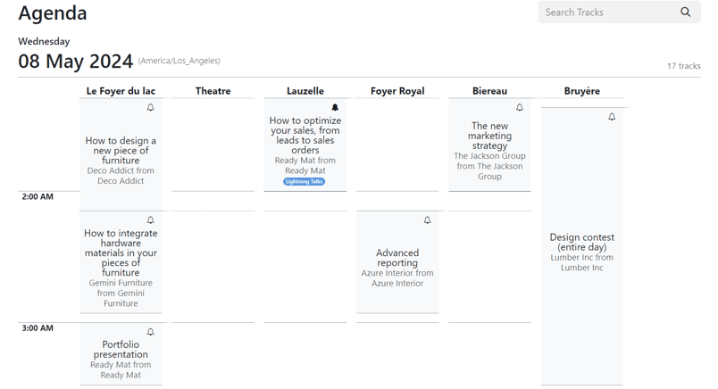 La página Agenda en el sitio web de un evento creado con la aplicación Eventos de Odoo. 