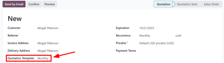 Câmpul șabloane de cotație într-un formular standard de cotație în Odoo Sales.