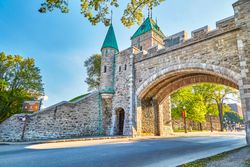 Porte St Louis wall,Quebec City