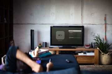 Setting Apple TV to forget a Wi-Fi network on a television.