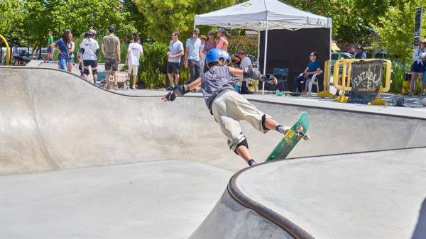 Villanueva de la Cañada se llenó de skaters