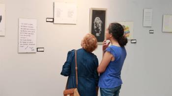 El Ayuntamiento de Alcobendas ha organizado una exposición para visibilizar las enfermedades de la Salud Mental