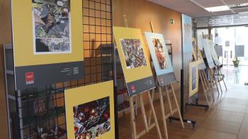 Con una exposición del universo del superhéroe en la Biblioteca Almudena Grandes