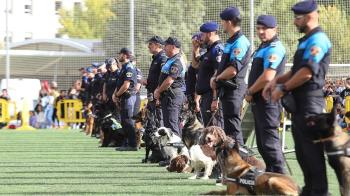 Más de 2.000 alumnos presenciaron la exhibición organizada por el área de Seguridad del Ayuntamiento