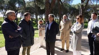 El alcalde inauguró ayer las dos nuevas sendas ciclables