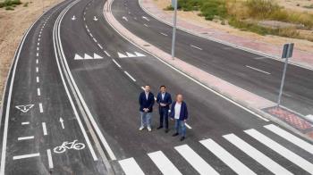 Este tramo une la carretera de Loeches con la calle Valle de la Angostura