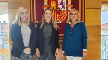 La alcaldesa de la ciudad ha recibido a la premiada en el Ayuntamiento