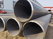 How to operate when stacking thick-walled steel pipes