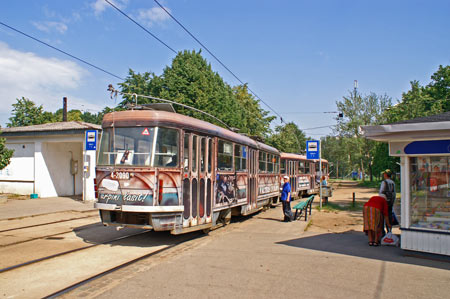 Riga Trams - Photo: © Ian Boyle, August 13th 2007 - Simplon Postcards - www.simplonpc.co.uk