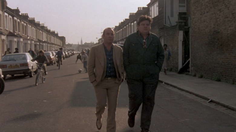 Bob Hoskins and Robbie Coltrane in Mona Lisa