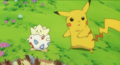 Pikachu (de Sacha) et Togepi (d'Ondine)