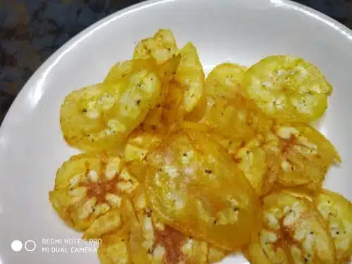 Raw Banana Chips - Plattershare - Recipes, food stories and food lovers