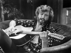 Kris Kristofferson, Songwriter Whose Poetic Lyrics Transcended Genre, Dead at 88