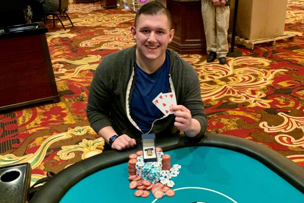 Article image for: ZACHARY MULLENNIX WINS MAIN EVENT AT AMERISTAR ST. CHARLES