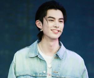 Dylan Wang