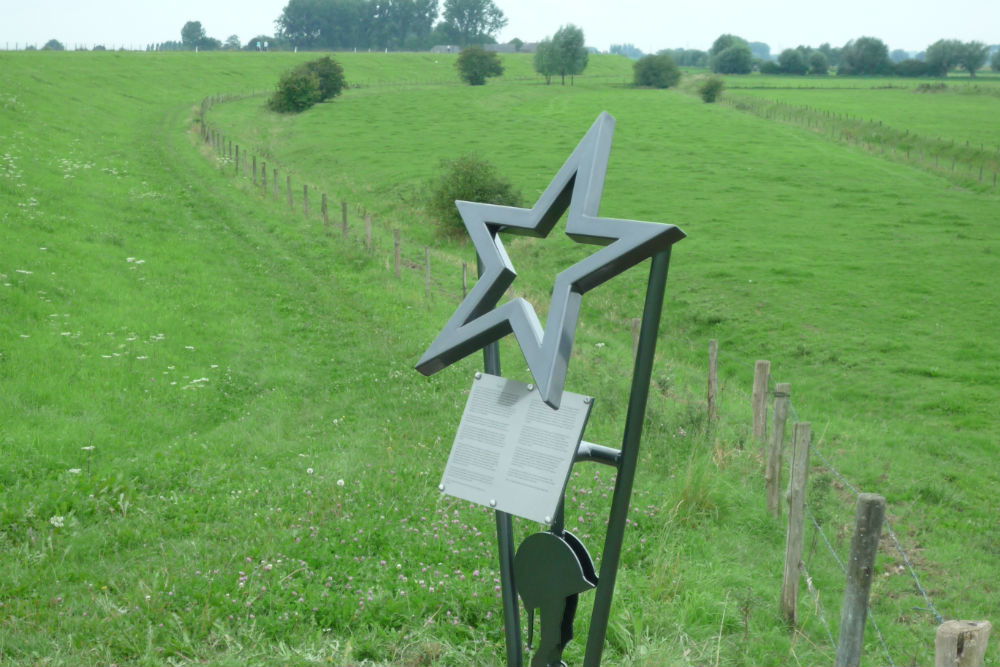 Crossroads Memorial Heteren