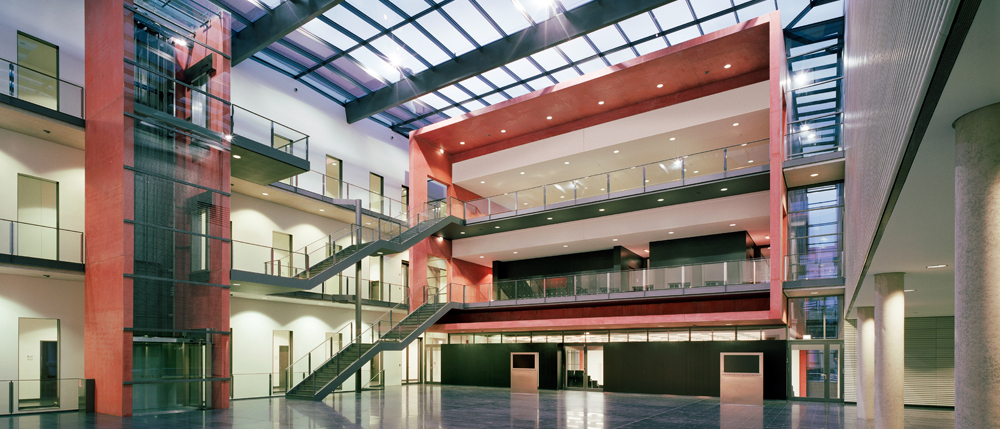 Blick ins Rudolf-Virchow-Zentrum für Molekulare Infektionsbiologie an der Universität Würzburg.