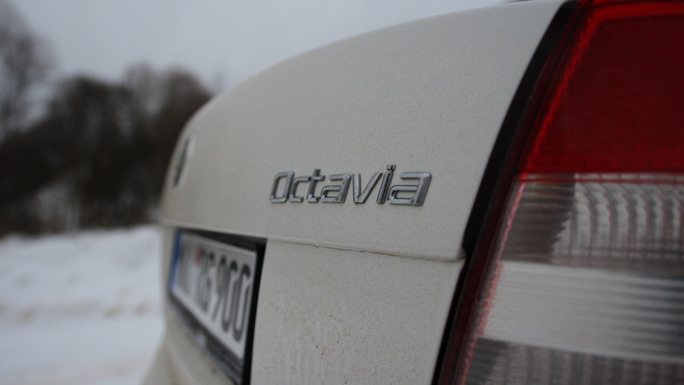 Skoda Octavia "1.6 ESP"