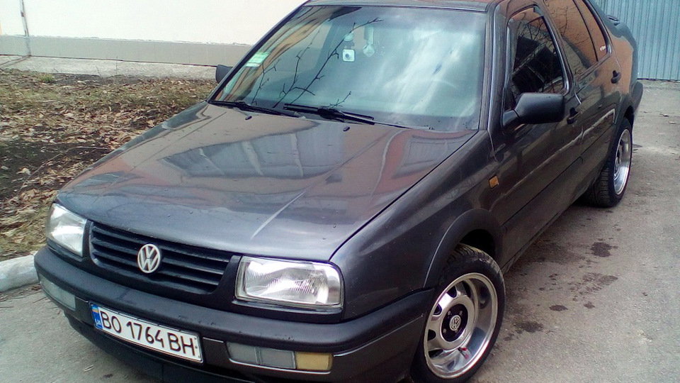 Volkswagen Vento 1.9 Корчваген