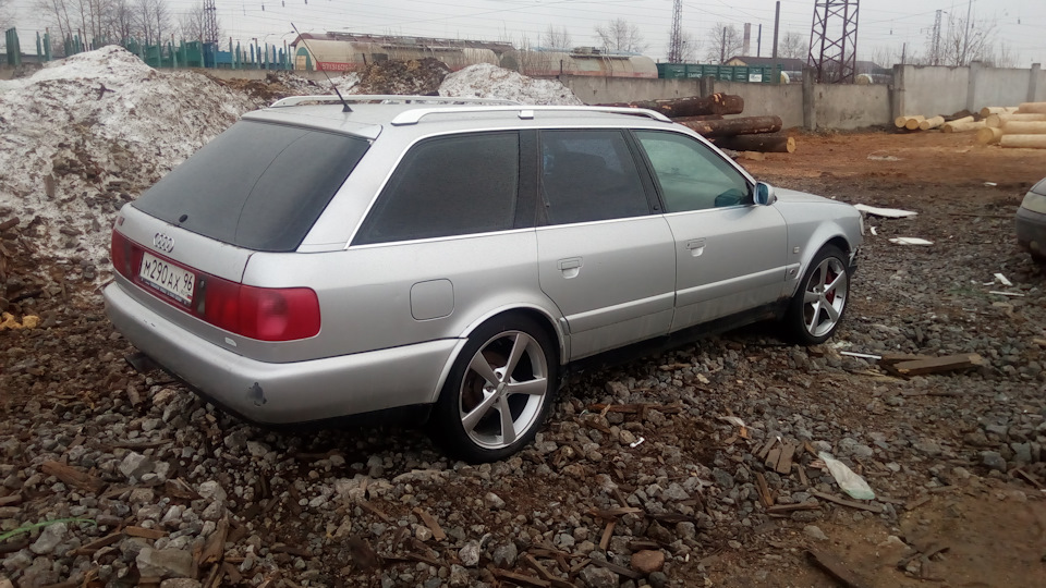 Фото в бортжурнале Audi S6 (C4)