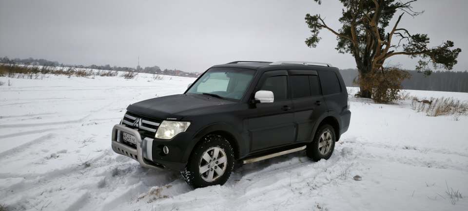 Фото в бортжурнале Mitsubishi Pajero (4G)