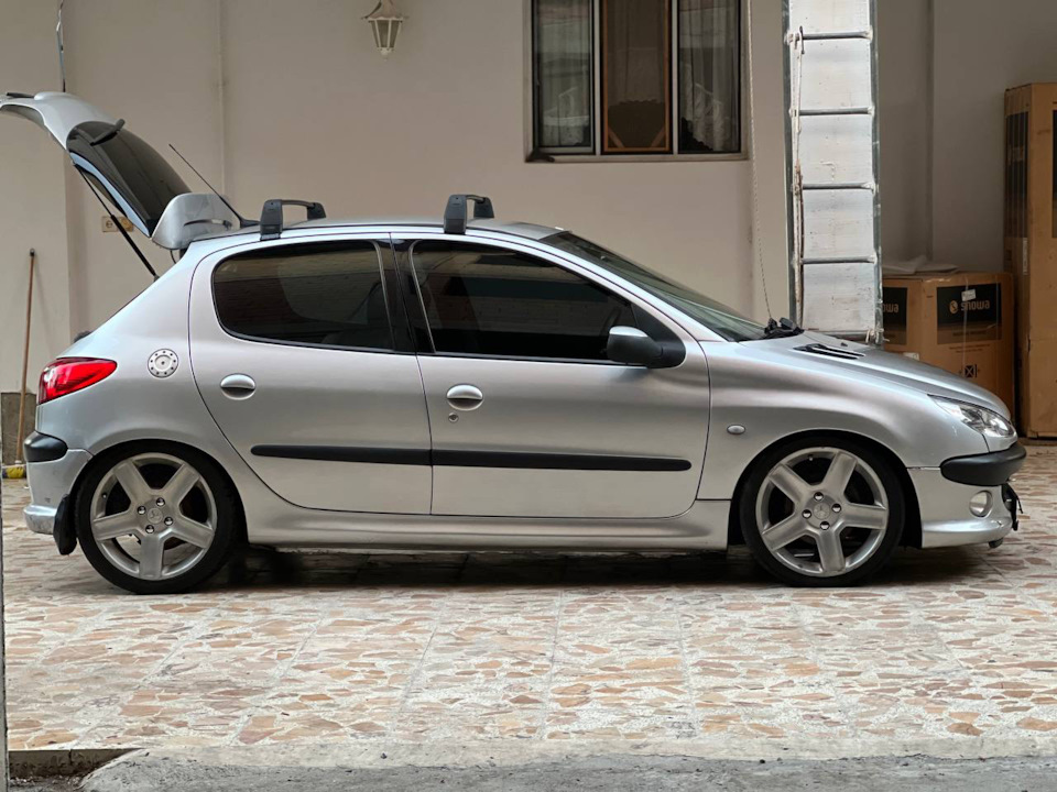 Фото в бортжурнале Peugeot 206 GTI