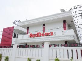 RedDoorz near UIN Sumatera Utara，位于棉兰的酒店