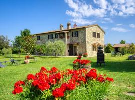 Agriturismo Le Terre del Casale，位于阿西西的乡间豪华旅馆