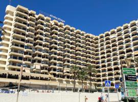 Benalmadena ALOHA PLAYA SEA VIEW LOFT，位于贝纳尔马德纳的公寓式酒店