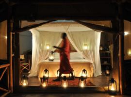 Severin Safari Camp，位于Tsavo West National Park的豪华帐篷营地