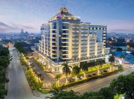 Grand Mercure Medan Angkasa，位于棉兰的酒店