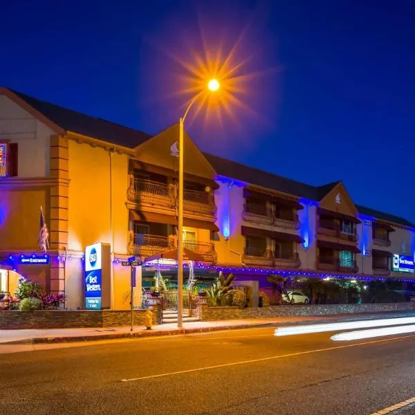 Best Western Harbour Inn & Suites Huntington - Sunset Beach，位于亨廷顿海滩的酒店