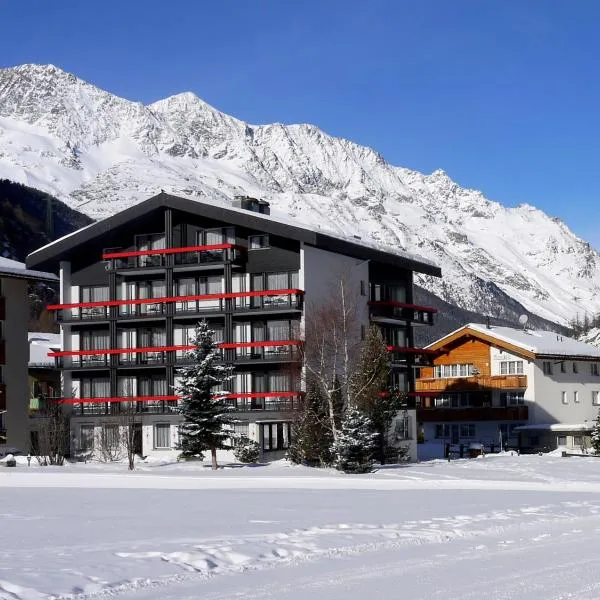 Hotel Alpenhof，位于萨斯阿尔马格尔的酒店