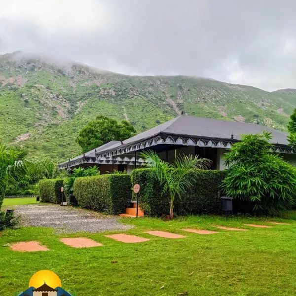 Foothill Pushkar Resort，位于布什格尔的酒店