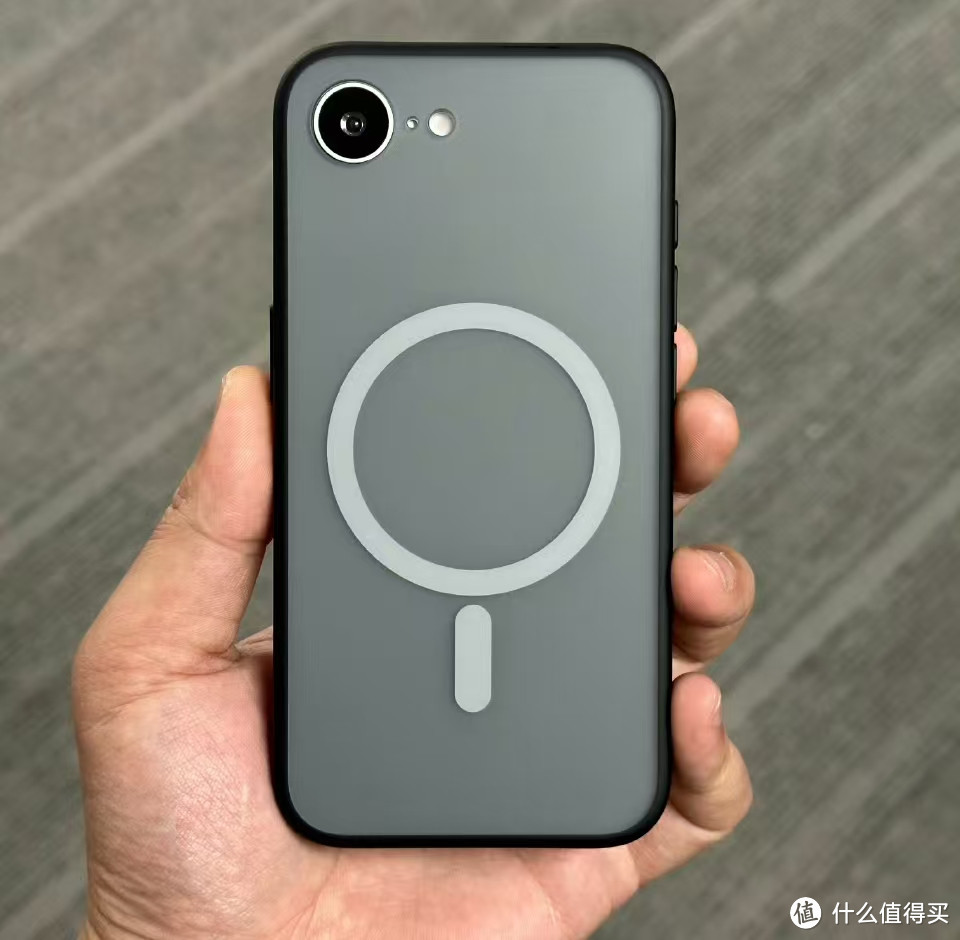 超20万人预约！iPhone16E，这么看确实不错！